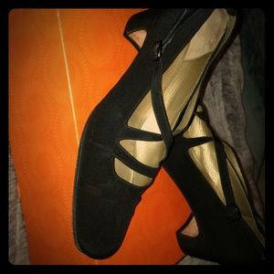 Yves Saint laurent shoes